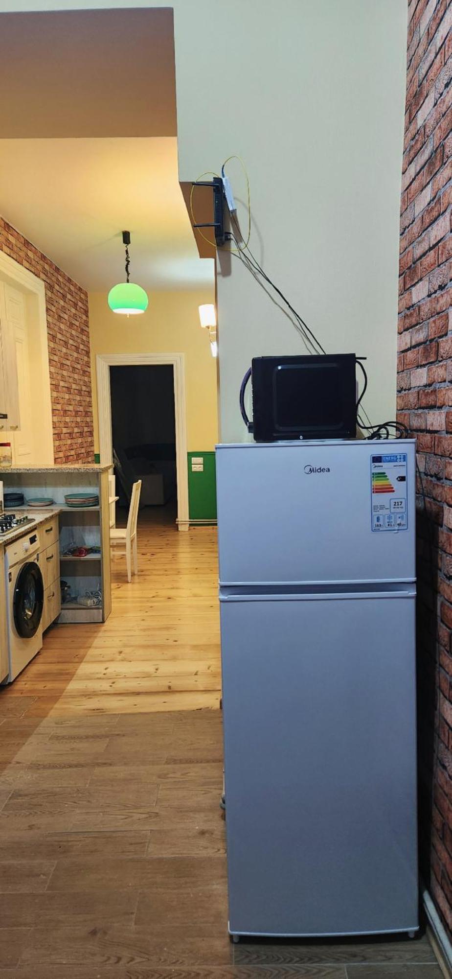 Friends - Your Cosy Apartment In The Center تبليسي المظهر الخارجي الصورة